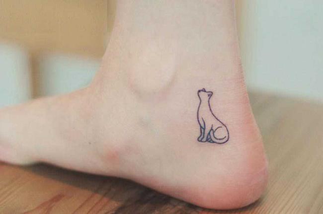 Tatouages ​​petits et féminins: 200 photos et idées pour vous inspirer