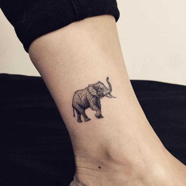 Kleine und feminine Tattoos: 200 Fotos und Ideen, die Sie inspirieren