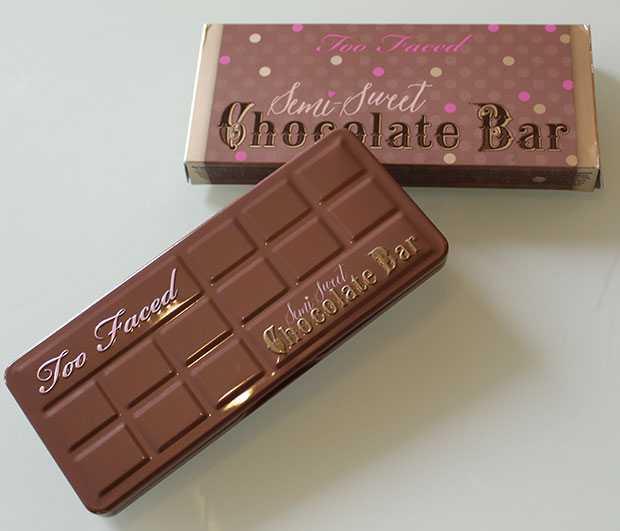 Too Faced Semi Sweet Chocolate Bar als Geschenk für Sie!