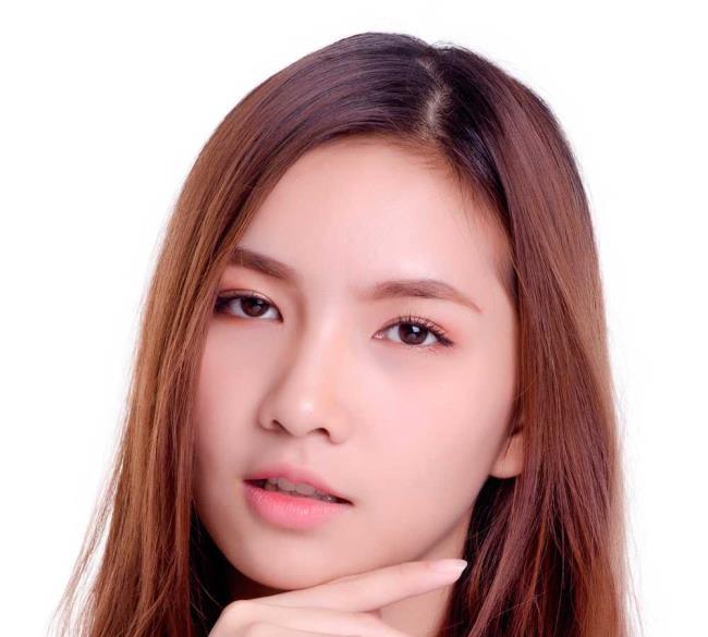 Korean Lips, maquillage des lèvres ombre inversé: photos et tutoriels