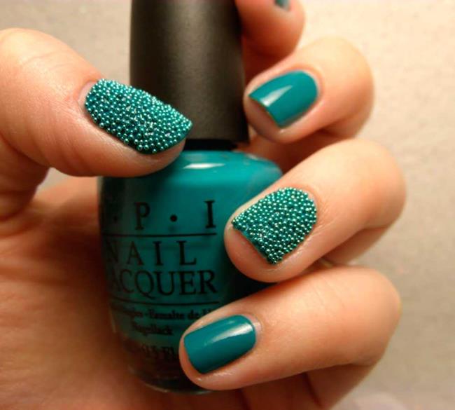 Caviar Manicure: what it is and how to do it