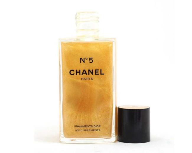 Chanel n.5 Fragmentos D'Or, corpo iluminador