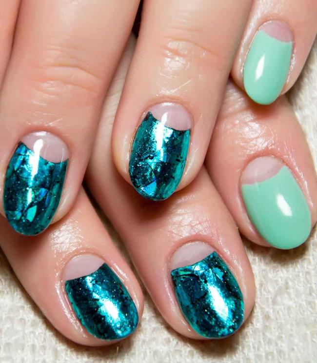 Manicure Half Moon: o que é e como fazer