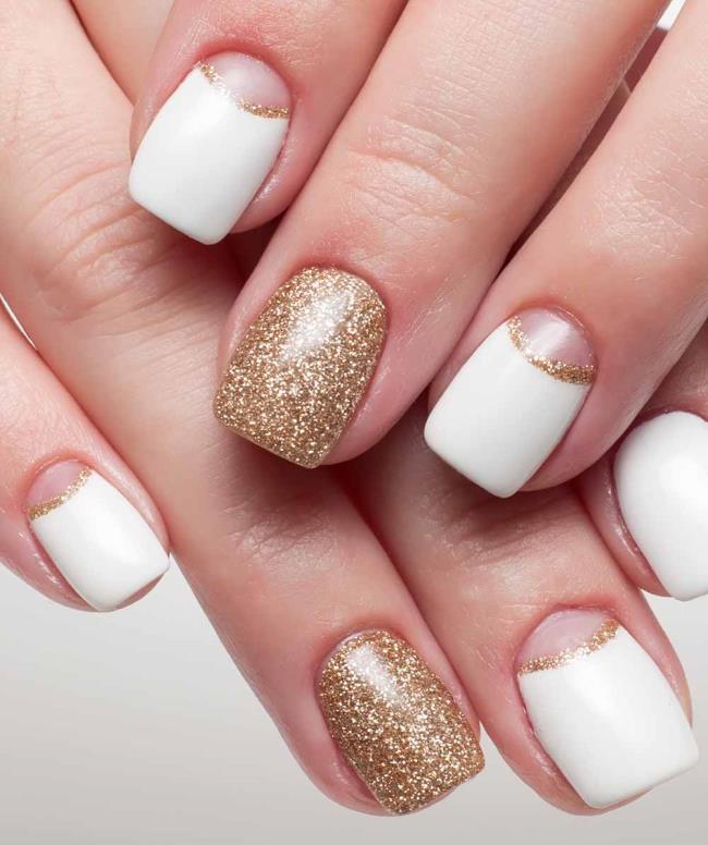 Half Moon Manicure: what it is and how to do it