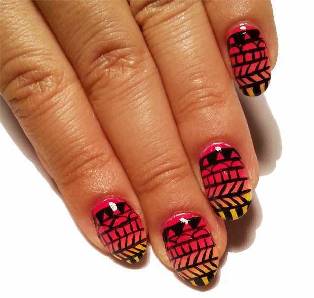 Tribal Nail Art: Tutorial with Pupa nail polishes