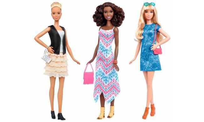 Nova Barbie Curvy, alta ou baixa: fotos de todas as formas!