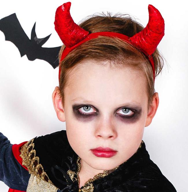 Maquillage Halloween pour enfants 2020: 100 belles idées et photos!