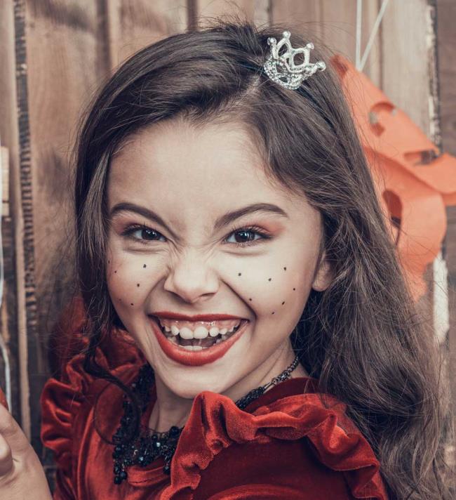 Makijaż dla dzieci na Halloween 2020: 100 pięknych pomysłów i zdjęć!