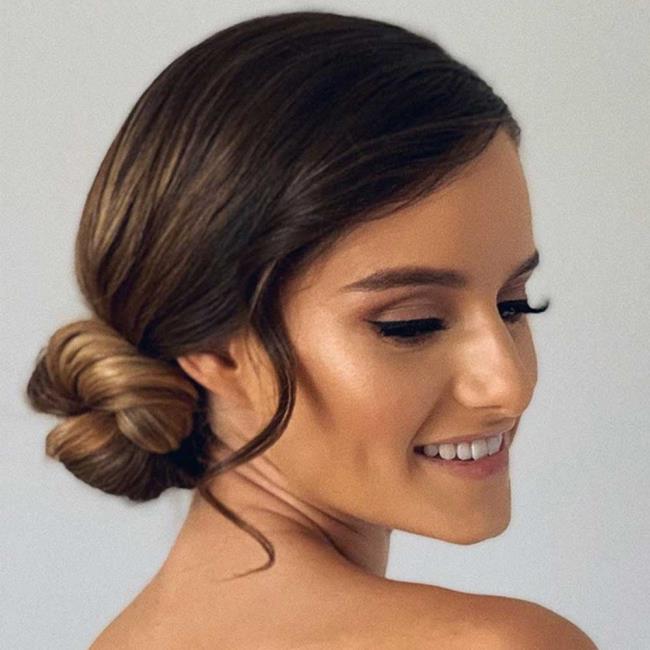 Side hairstyles: top 100 ideas to copy