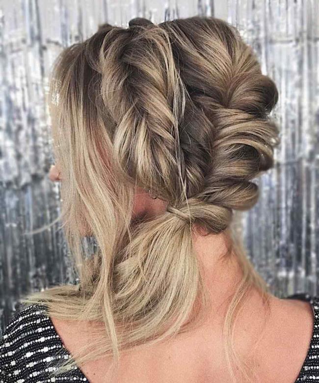 Side hairstyles: top 100 ideas to copy