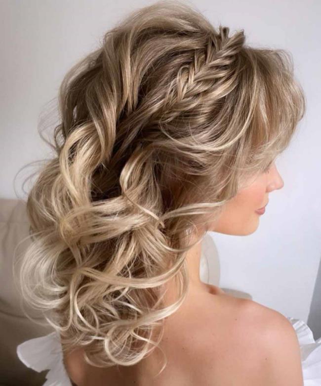 Side hairstyles: top 100 ideas to copy