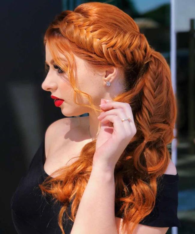 Side hairstyles: top 100 ideas to copy