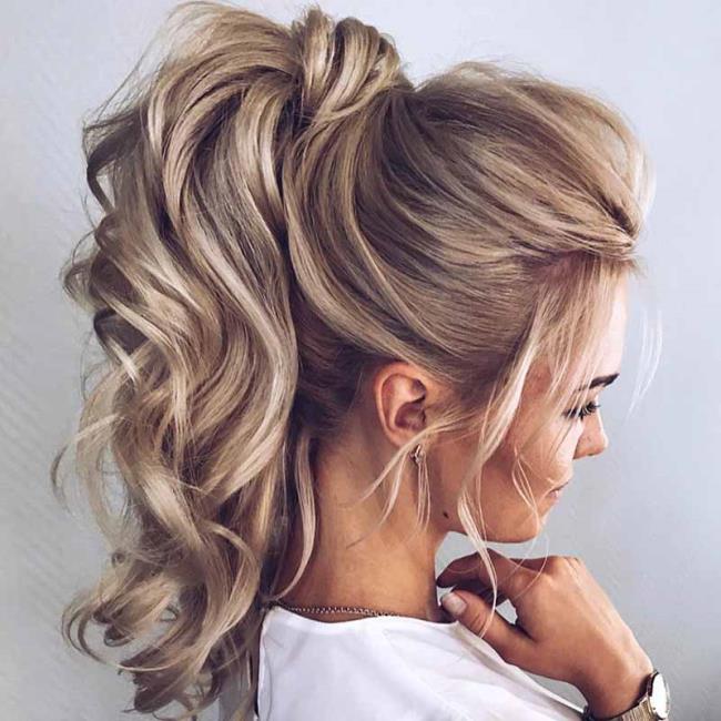 Wedding hairstyles for guests: the 100 most beautiful!