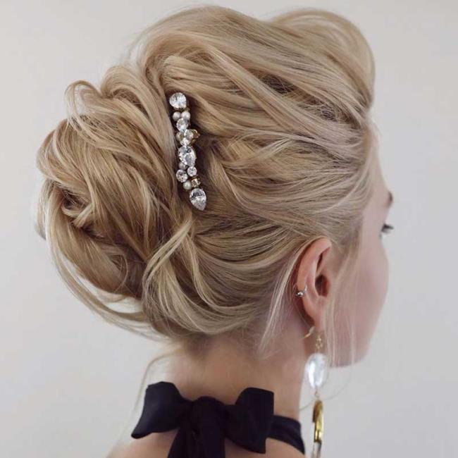 Wedding hairstyles for guests: the 100 most beautiful!