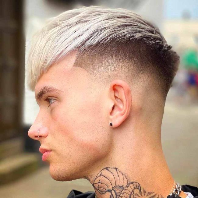 Coupes de cheveux pour hommes à la mode 2021 en 130 images