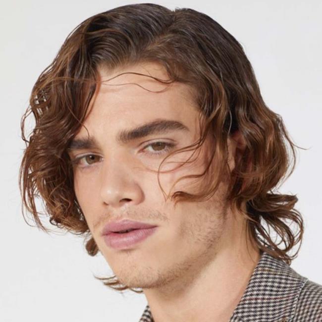 Corte de cabelo masculino moderno de 2021 em 130 imagens