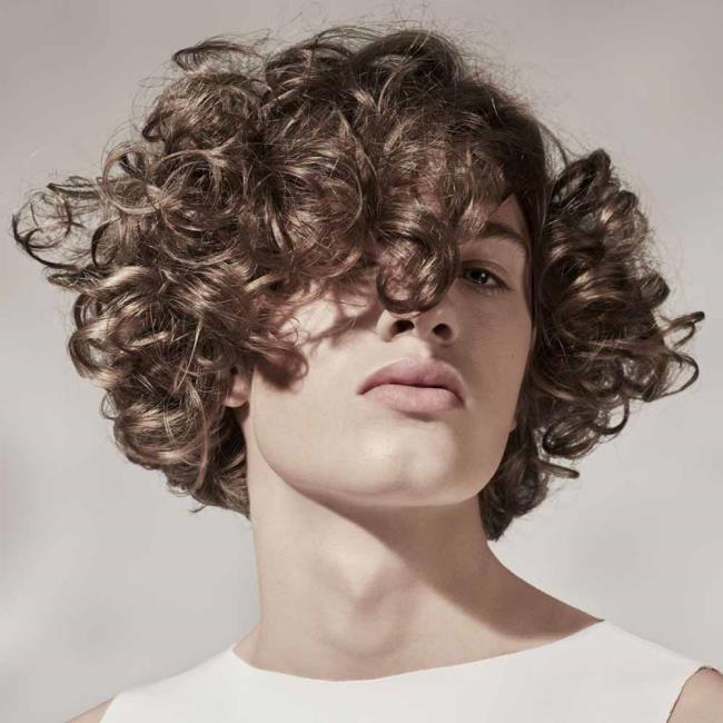 Coupes de cheveux pour hommes à la mode 2021 en 130 images