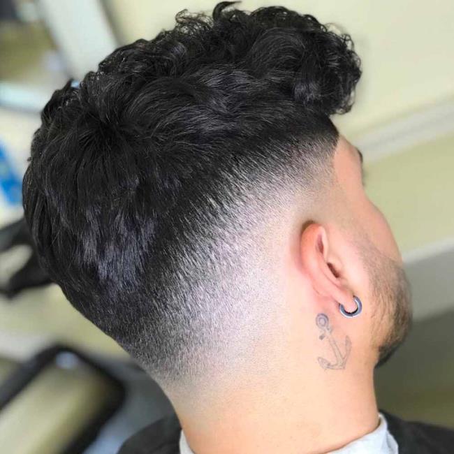 Trendy 2021 men's haircuts in 130 images