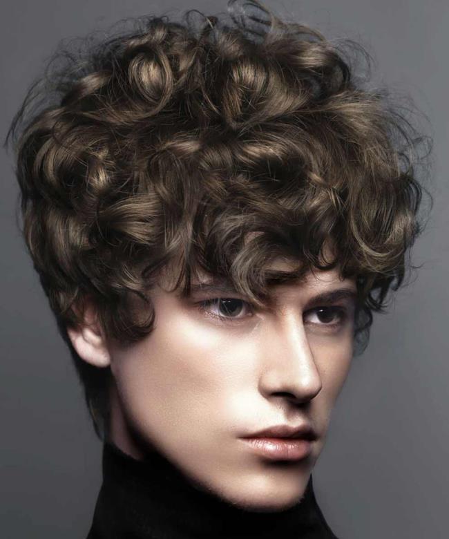 حلاقة الشعر العصرية للرجال 2021 في 130 صورة