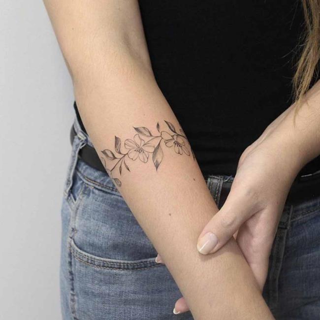 Arm tattoo: 200 images and ideas for men and women