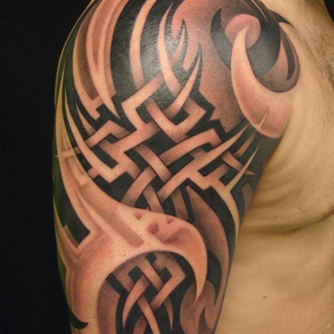 Tatuaż na ramieniu: 200 zdjęć i pomysłów dla mężczyzn i kobiet