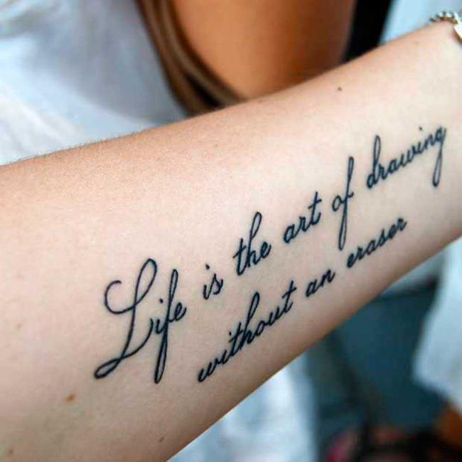 Tatuajes de letras: hermosas fotos e ideas