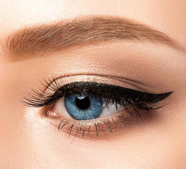 Cómo maquillarse los ojos: ¡10 consejos que cambiarán tu vida!