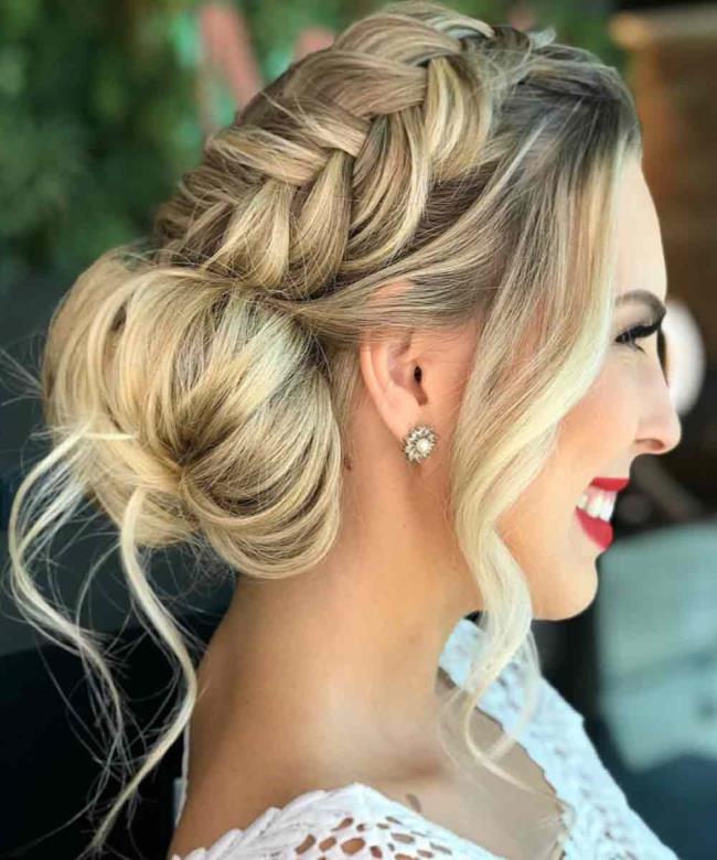 Chignon: 200 روش برای انجام آن ، تصاویر و آموزش ها