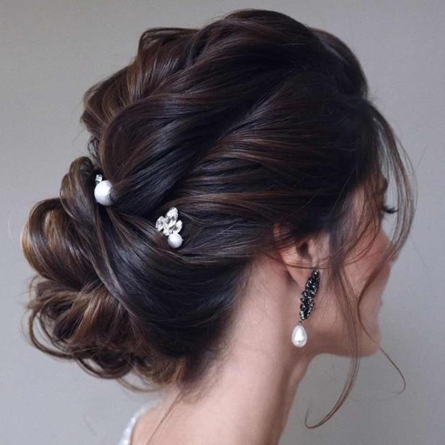 Chignon: 200 ways to do it, images and tutorials