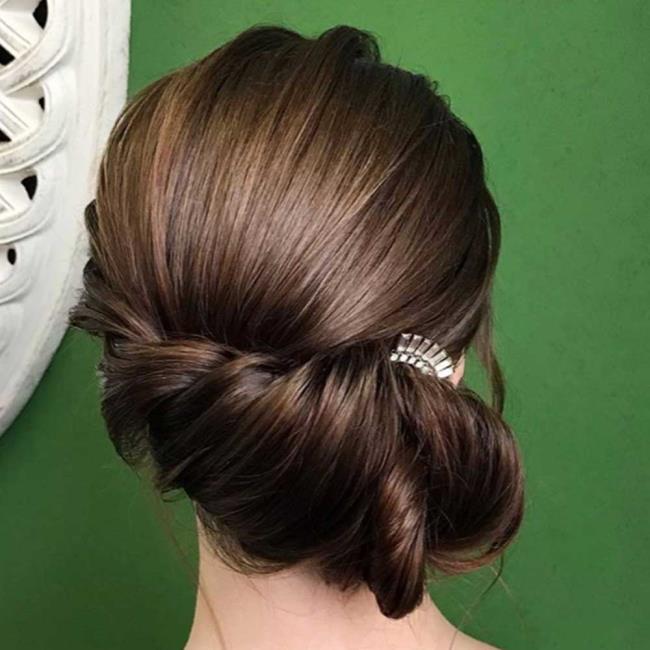 Chignon: 200 de moduri de a face acest lucru, imagini și tutoriale