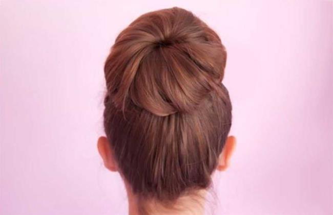 Yüksek chignon: nasıl yapılır?  40 Fotoğraf ve Öğretici