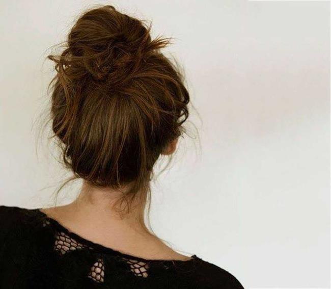 High chignon: how to do it?  40 Photos and Tutorials