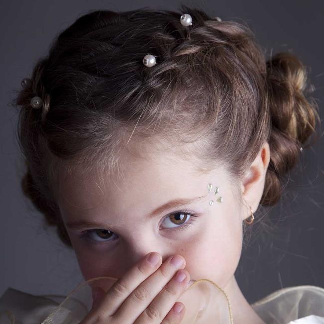 Penteados de menina 2020: 150 lindas ideias para cada ocasião!