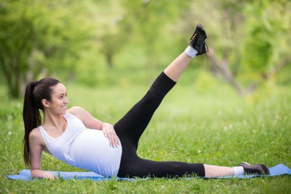 このテット、妊娠を防ぐために妊娠中の母親はどのように歩くべきですか、早産を避けますか？