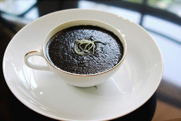 How to eat black sesame during pregnancy so that a beautiful baby can easily give birth?