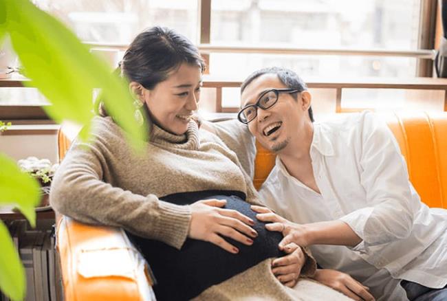 A gravidez é fácil de perturbar o corpo, sensível ou irritável, é boa para o bebê?