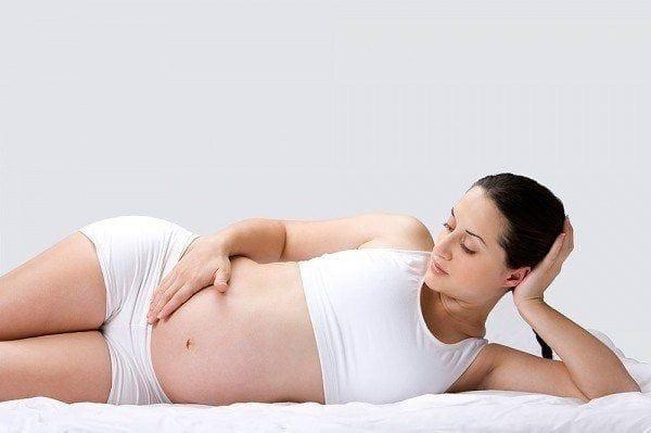 NAKED POST - Für welche Seite der schwangeren Frau der schwangeren Frau ist gut?