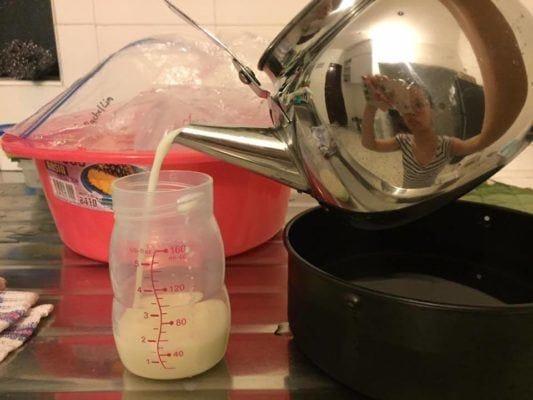 Comment éliminer une odeur étrange dans le lait maternel congelé