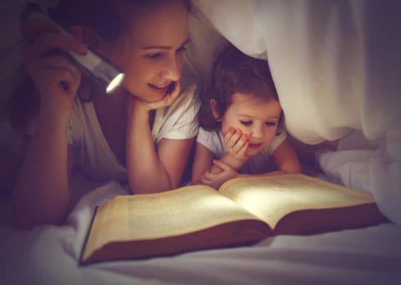 The benefits of reading to babies are more than we might think