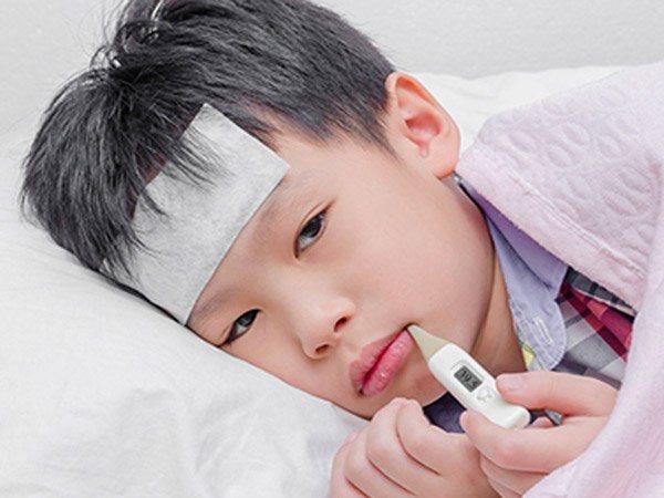Wie manifestieren sich Kinder mit Influenza A?  Mama hat es sofort herausgefunden, damit es nicht spät ist!