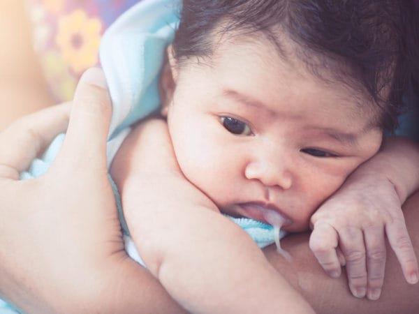 Bebeğin kan damarları olan cildi - Bebeğin cildinin nedenleri ve bakımı