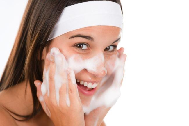 Don't skip the eight basic steps of pre-bed skin care