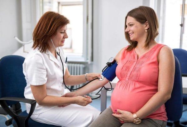 Women with high blood pressure should note when trying to become pregnant?