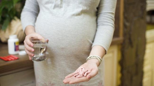 Calcium for pregnant women: Should supplement in pill or liquid form?