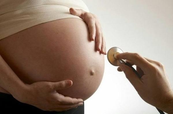 Anormales fetales Pedal: Warnung an schwangere Mutter ist mögliche Totgeburt