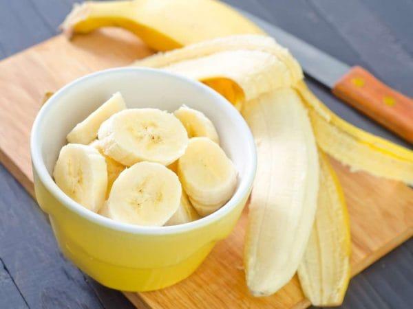 Can you eat bananas after a caesarean?  What to note when eating bananas after giving birth?