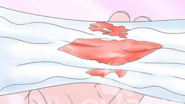 Gravidez ou relatório de sangue menstrual?  Como distinguir esses dois fenômenos enquanto espera pelo seu bebê?