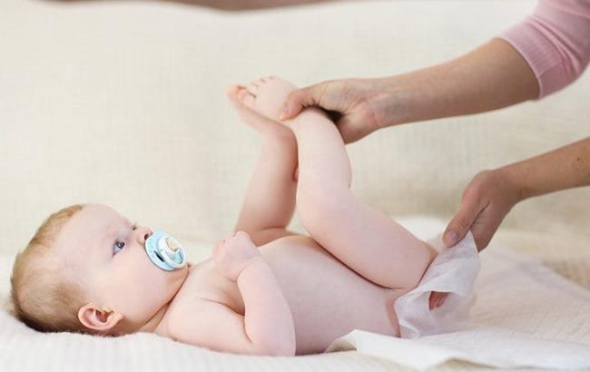 自宅で赤ちゃんの便秘を治す効果的な方法