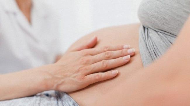 Quão perigosa é a amniocentese nos últimos meses de gravidez?