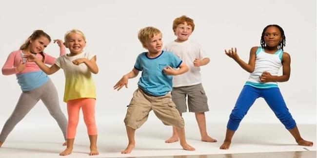 Manuale per lo sviluppo del bambino 5-6 anni - Problemi di gioco, apprendimento, emozioni, comportamento e pensiero del bambino